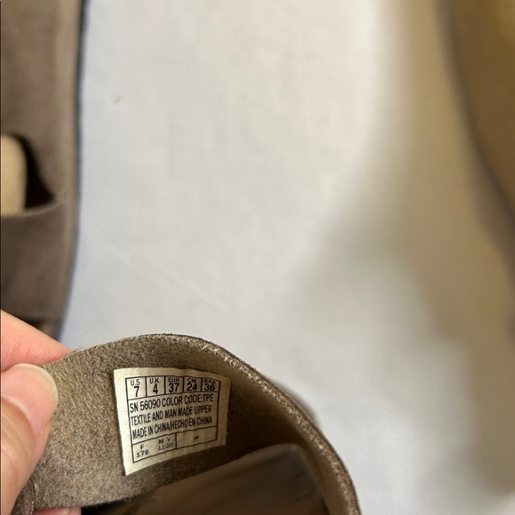 Skechers Women’s Luxe Foam Fresh Spirit Twi Strap Granola Sandals Size 7 - Picture 6 of 9